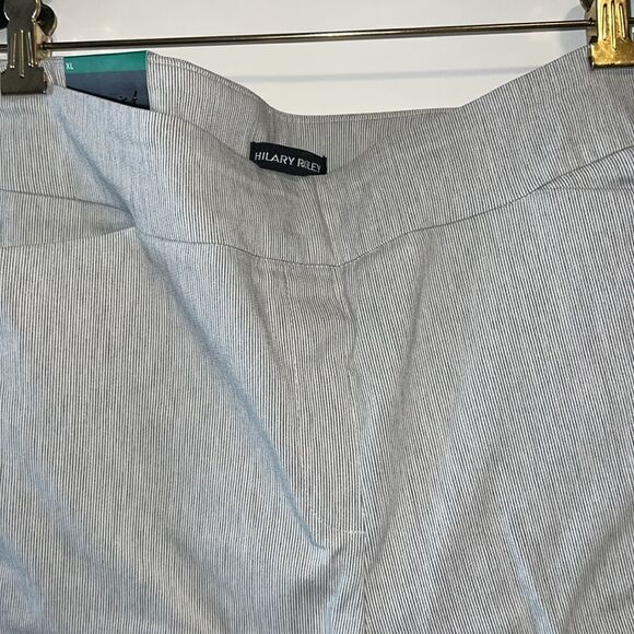 HILARY RADLEY Off-White & Grey Bermuda Pull On Shorts-XL NWT - Picture 3 of 11